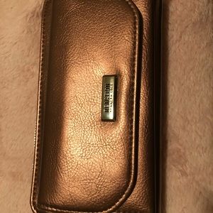 Reaction Kenneth Cole wallet for women’s